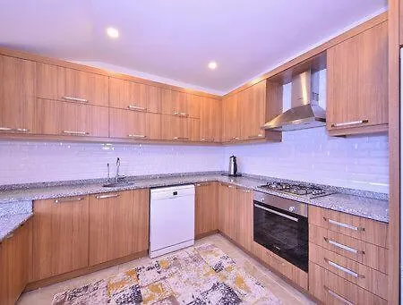 Villa Rossa * קמר